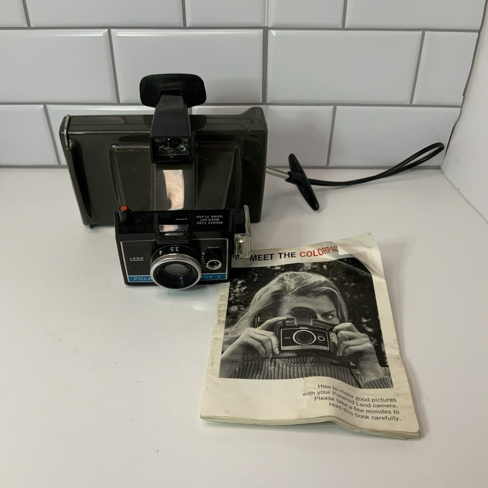 Vintage Polaroid Land Camera Colorpack II Instant Film Camera with Manual